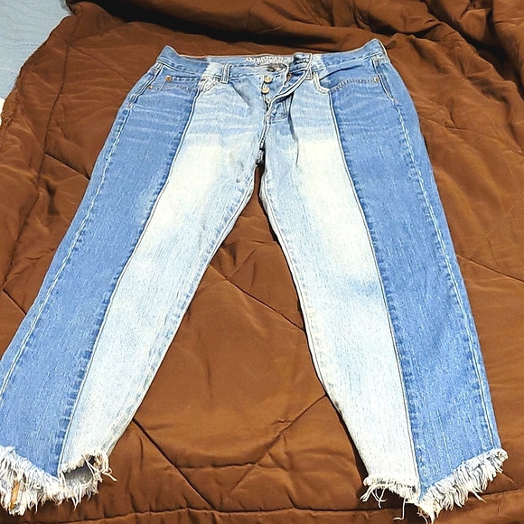 American eagle, vintage jeans. Light denim. - Picture 3 of 3